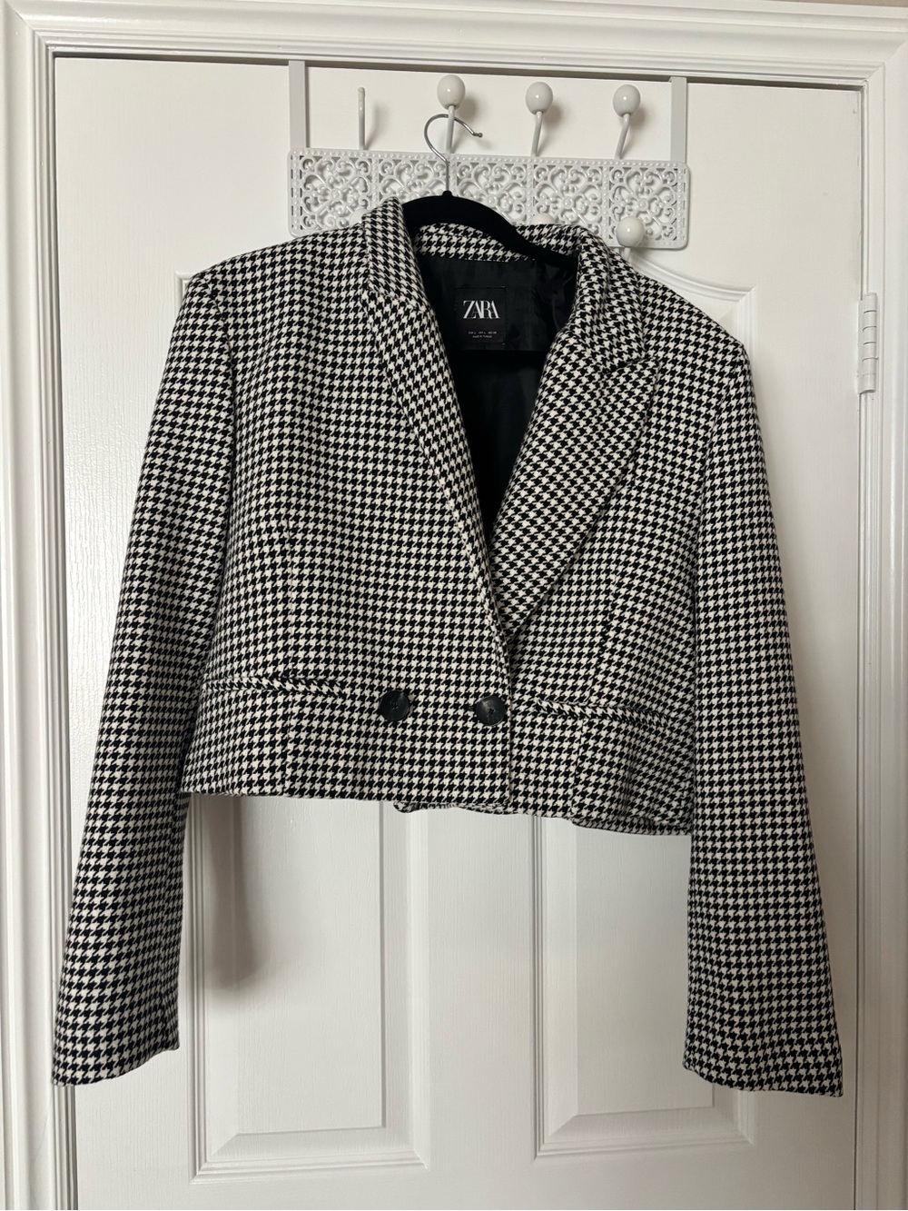 Zara Black & White Houndstooth Cropped Blazer